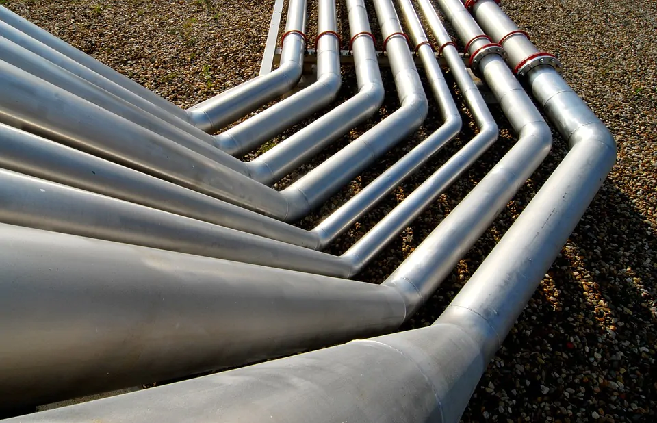 5 benefits of steel tubing and pipes